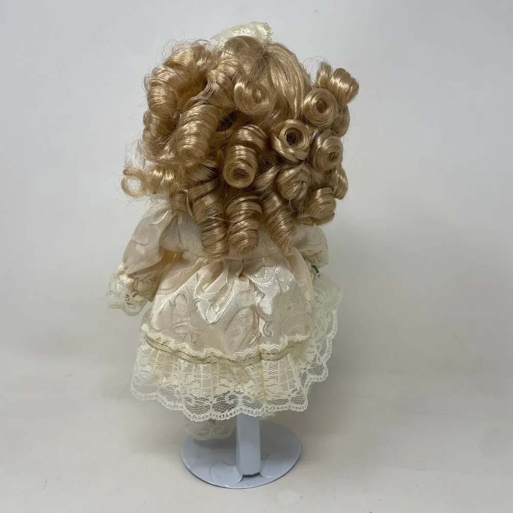 Kelly of Authenticity Porcelain Doll Blonde Curls Lace Champagne Dress 9 Inch